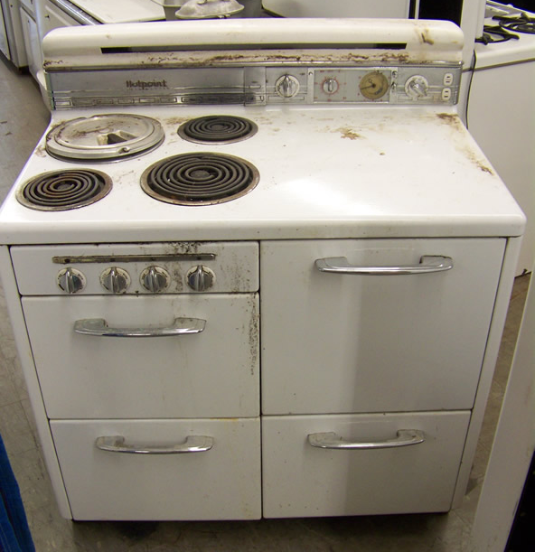 1948 Hotpoint Electric Stove