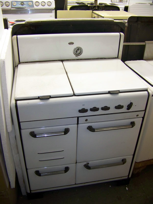 1938 Crown Wood/Gas Stove