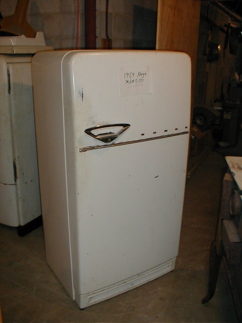 1954 Norge Model C 137