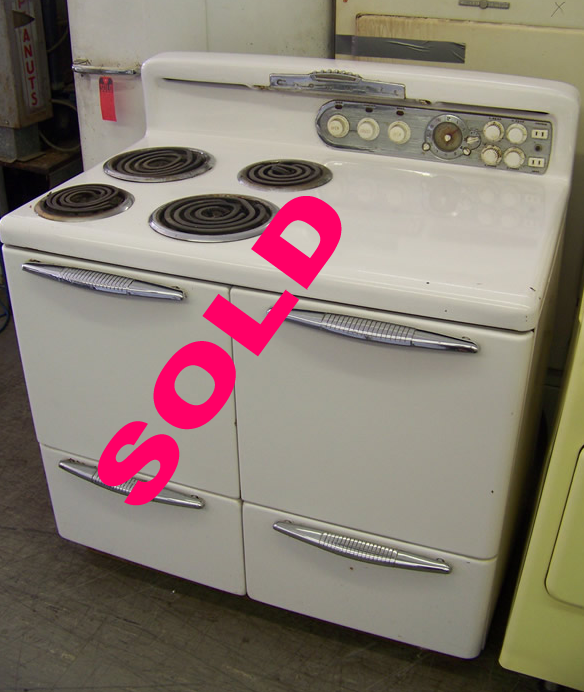1948 Cromwell Double Oven Electric Stove</p><h3>SOLD</h3><br>