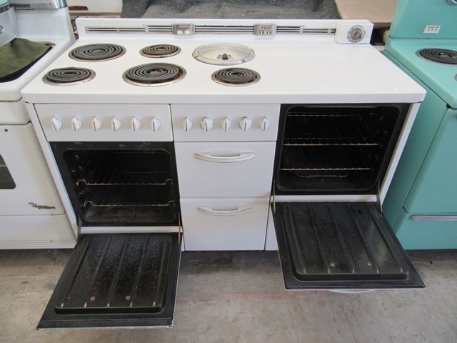 1940s Vintage Monarch Electric Oven Range