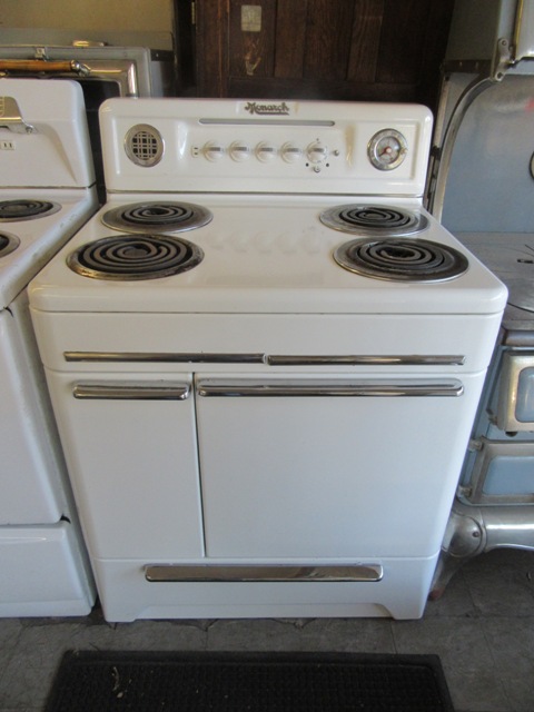 1952 Monarch Electric Stove 32 Antique Appliances