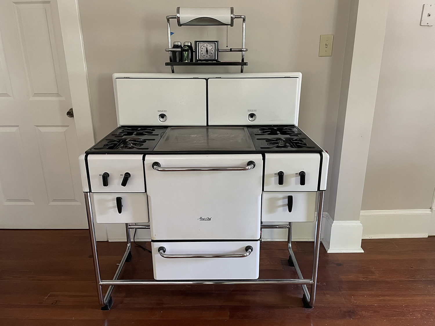 1936 Magic Chef Stove Stoves for sale Show Ad Antique Appliances