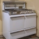 1950’s O’Keefe and Merritt gas stove